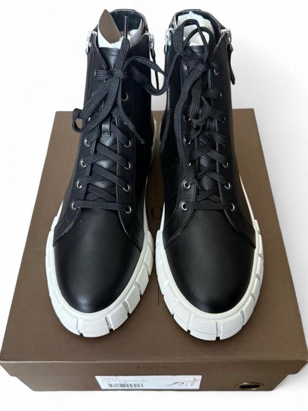 Linea Paolo GIO-L Black Leather High-Top Sneakers Size 9.5